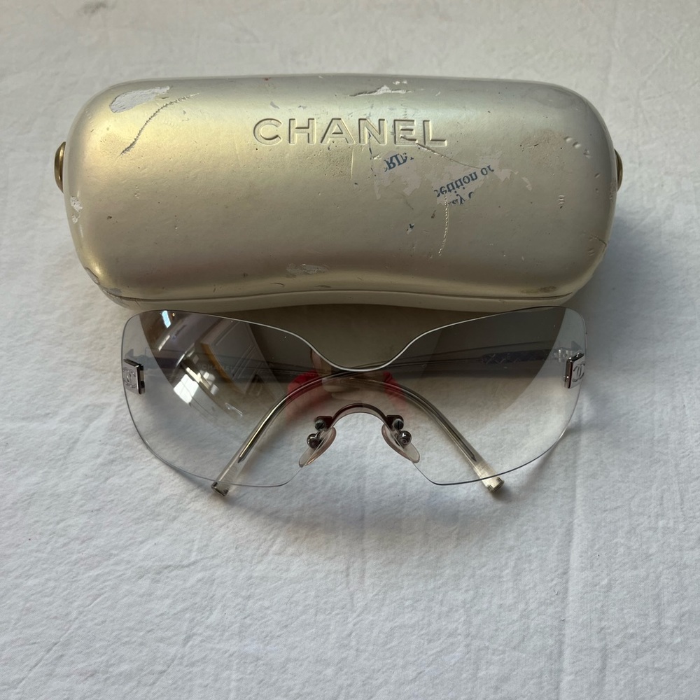 Authentic Chanel Shield Sunglasses - Picture 1 of 5